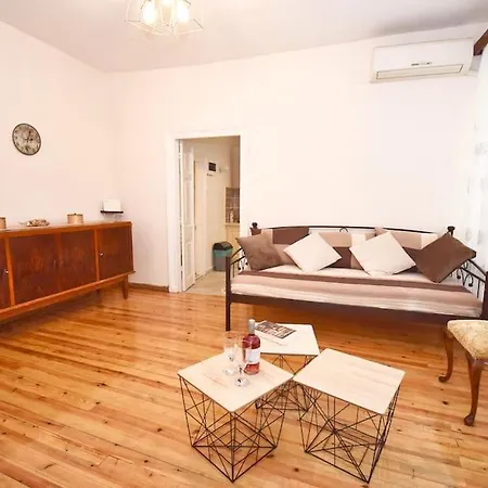 Apartment Traditional House With Ivy Garden Corfu (city)